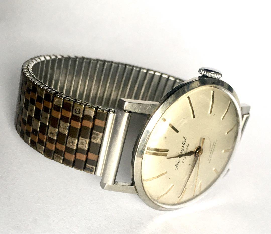 Swiss New Cristal 17 jewels 手巻き　稼働品