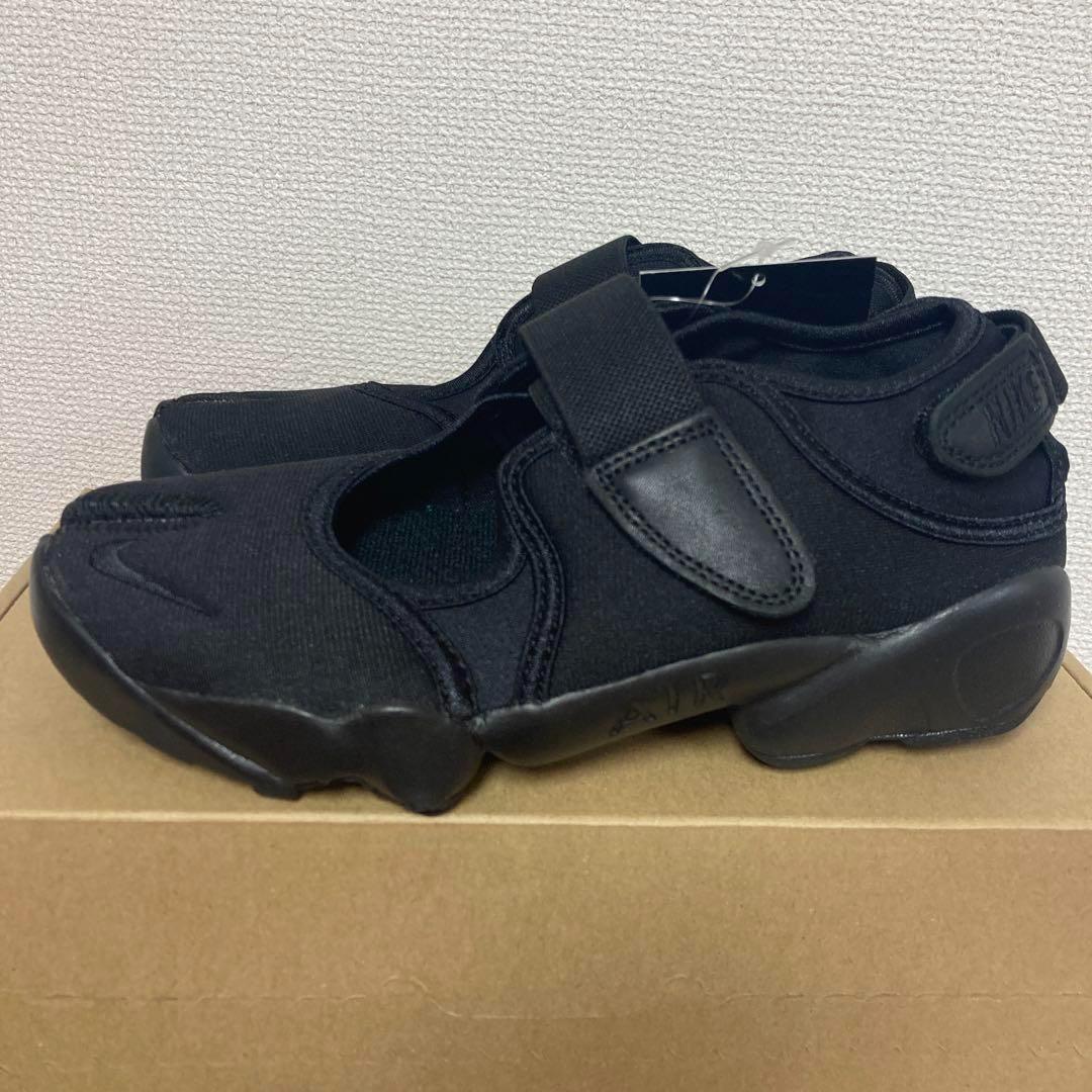NIKE エアリフト 22 ブラック エアリフト 22 メルやわ 新品 NIKE ナイキ エアリフト オールブラック 22cm 未使用品