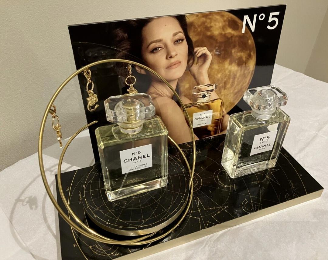 CHANEL シャネル カウンター ディスプレイ チャーム付 パーフェクトセット 画像1