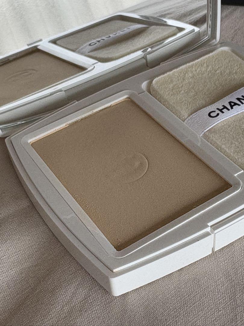 シャネル CHANEL ル ブラン ブライトニング コンパクトBD21 ファンデ