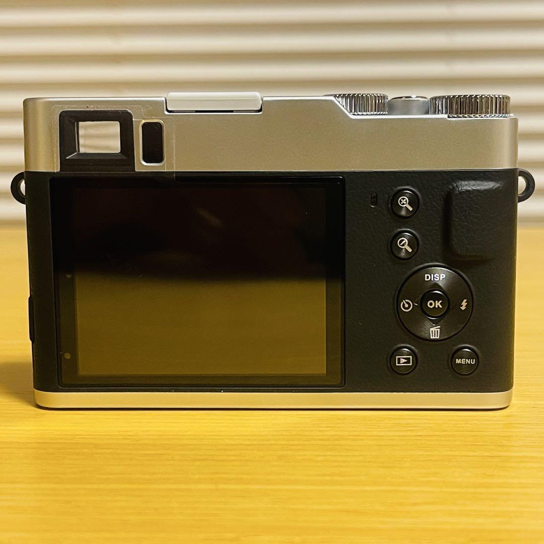 デジタルカメラ