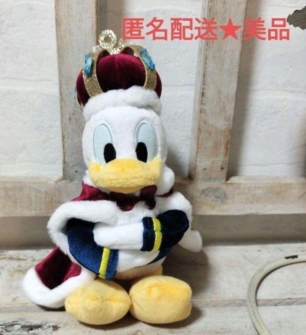 ディズニーストア ドナルド ぬいぐるみキーホルダーキーチェーン バースデー 王冠 ディズニーストア ドナルド ぬいぐるみキーホルダー キー