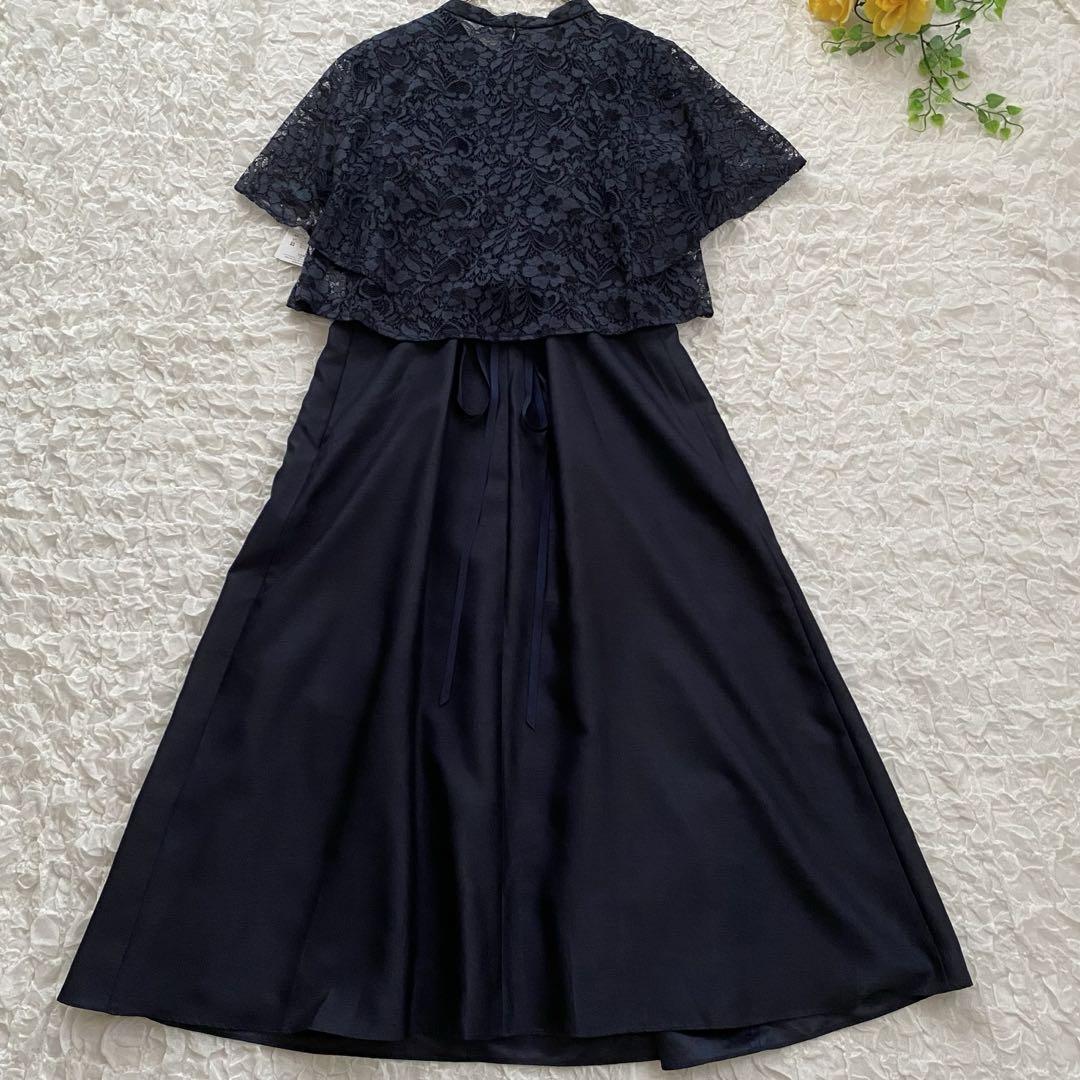 新品　Aimer エメ　レースブラウス付シャンタンフィット＆フレアドレス