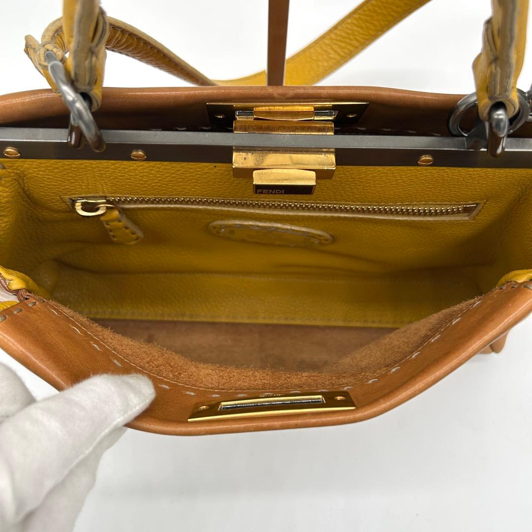 【美品】フェンディ ピーカブー セレリア 2wayハンドバッグ レザー ベージュ