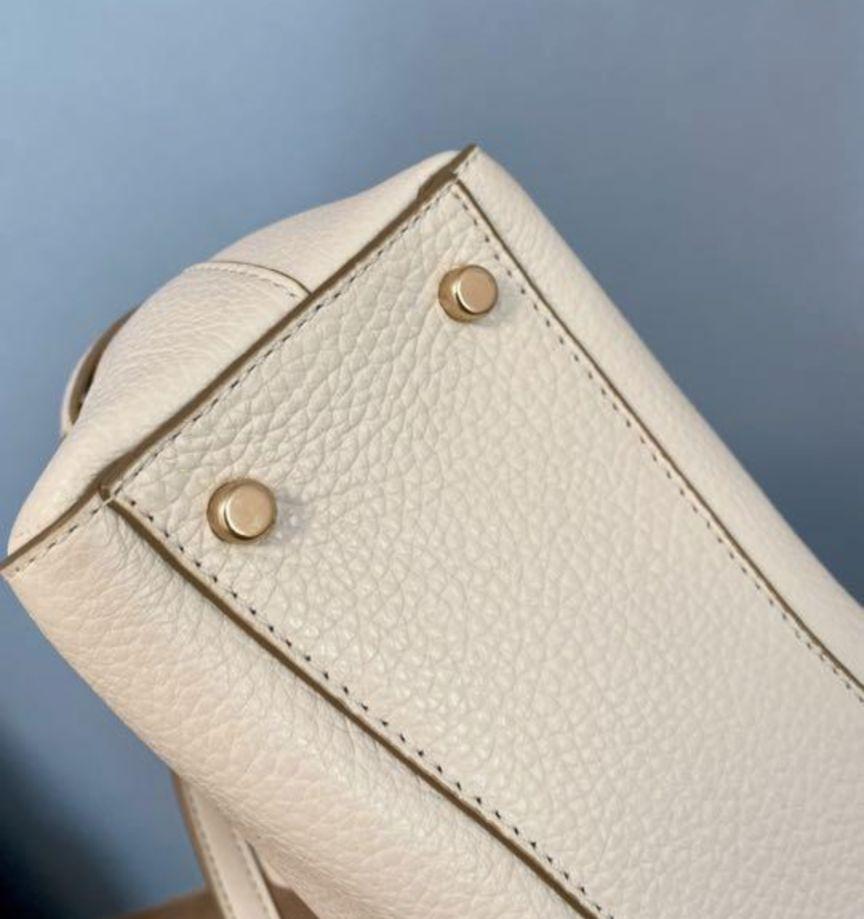 COACH スワッガー ホワイトレザー バッグ