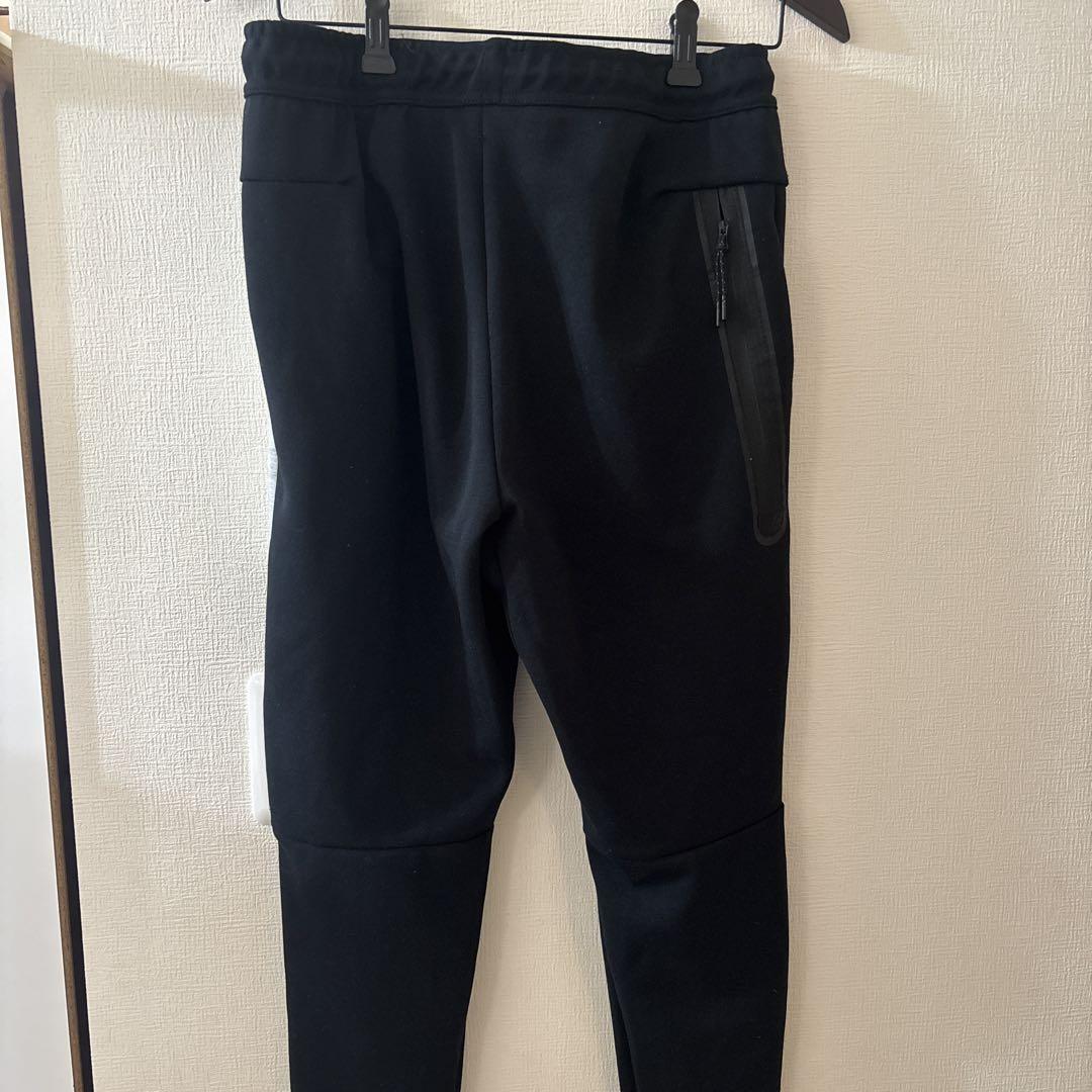 ナイキテックフリース