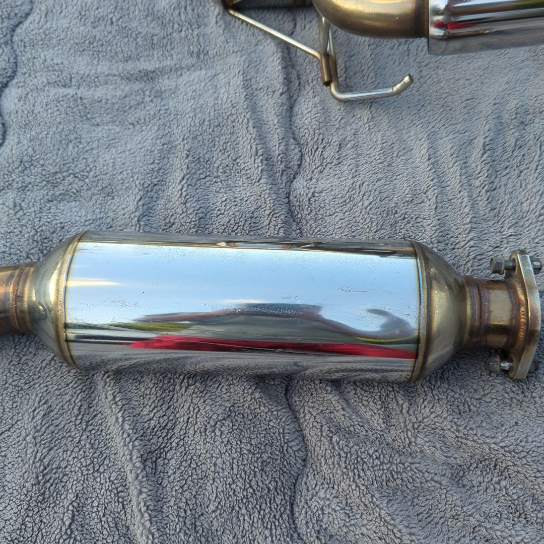 z33 SACLAMマフラー です。