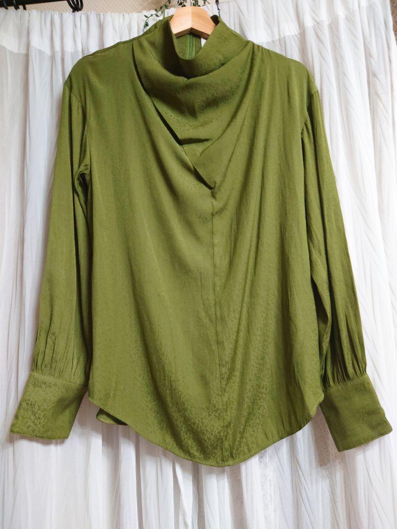 Ameri VINTAGE SOPHIA DRAPE NECK BLOUSE