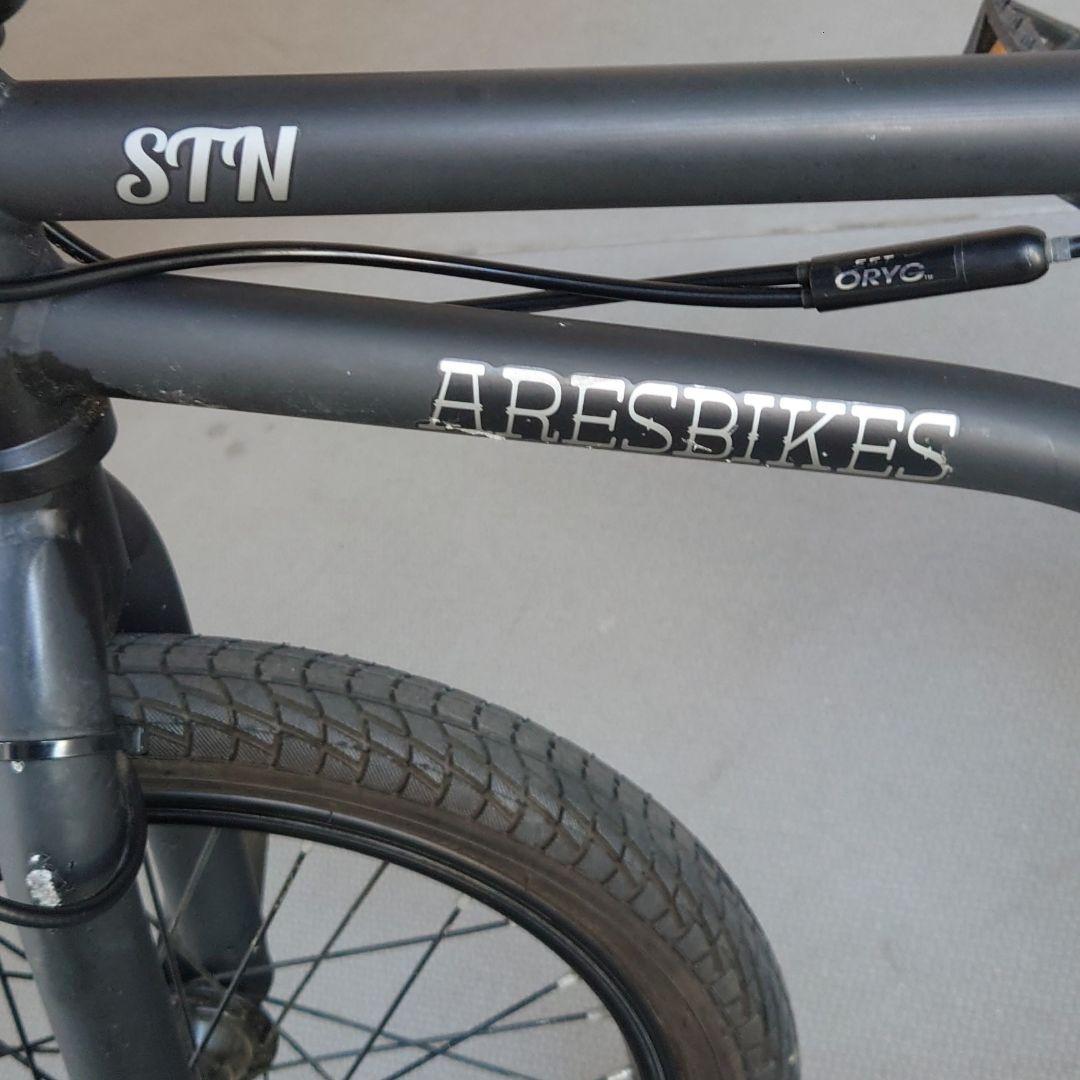 正規店在庫 ARESBIKES STN 16インチキッズBMX DvVmE-m25898699252 アーレスバイクス 即納