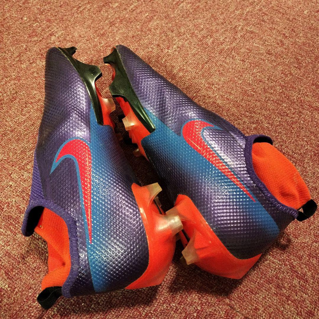 やぁ  Nike サッカーシューズ スパイク ネイビー/オレンジ