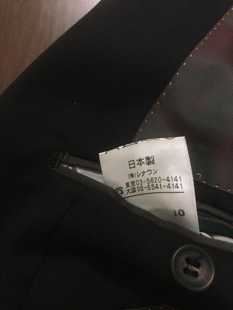 アクアスキュータム　スーツ　ブラック