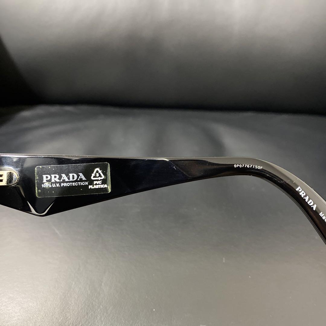 PRADA ブラック スクエア サングラス