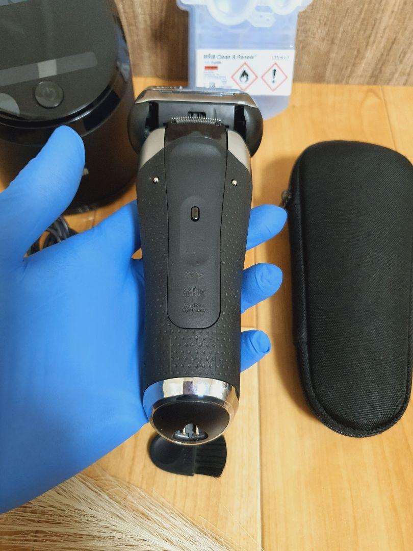 Braun Series 9 9090ccメンズ電気シェーバー