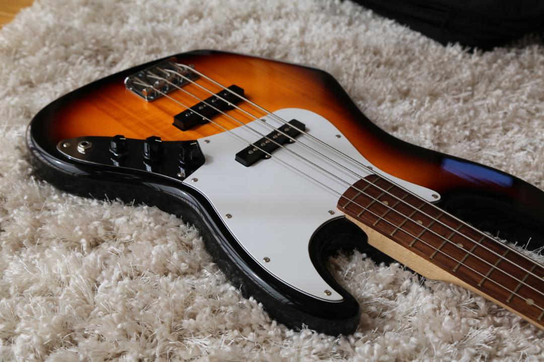 Squier by Fender J BASS 美品　jazz スクワイヤー