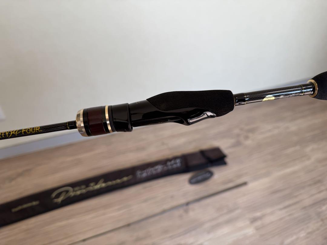 サーティフォー　FER-58 中古美品
