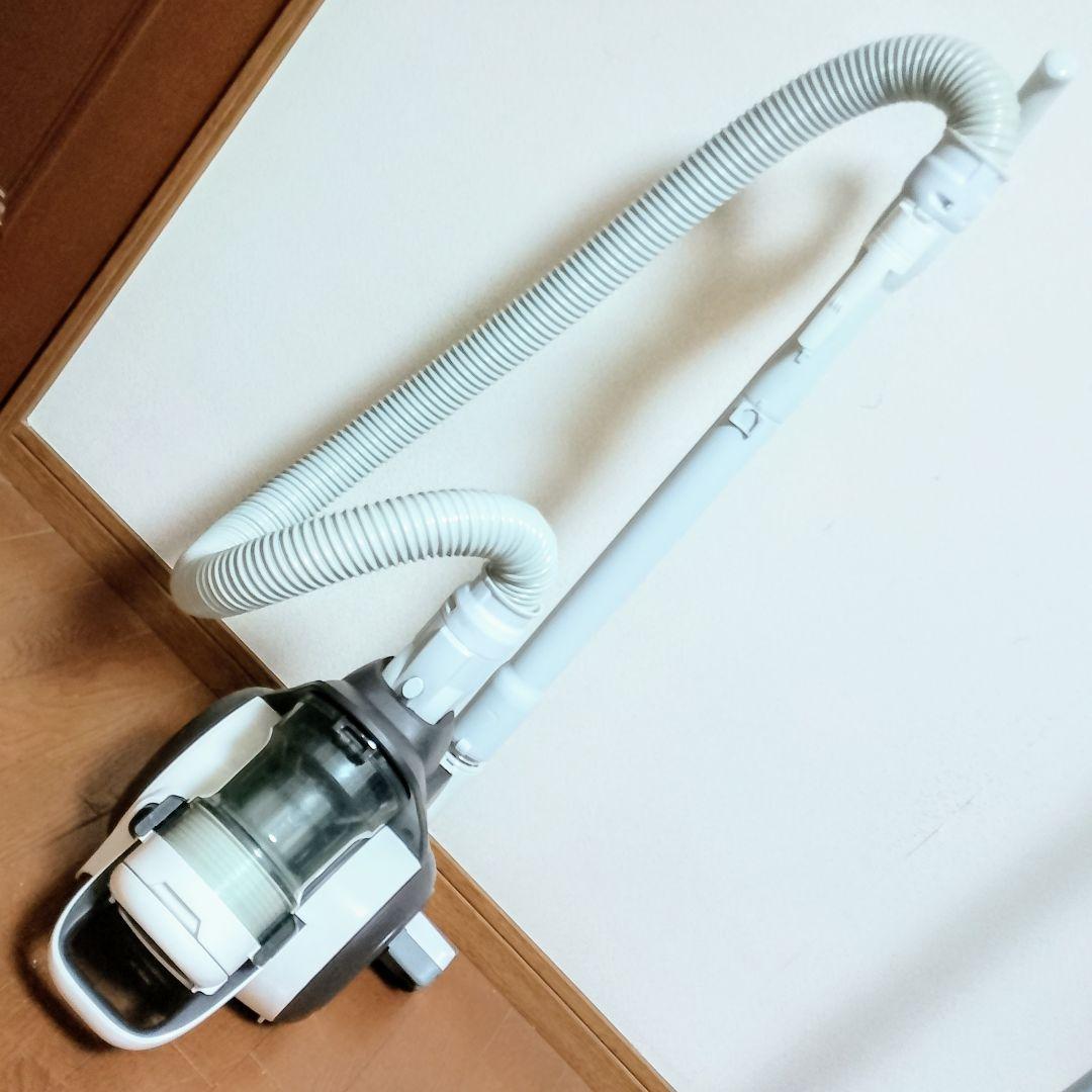 Panasonic　MC-SR24J-W　サイクロン式掃除機　ショコラホワイト