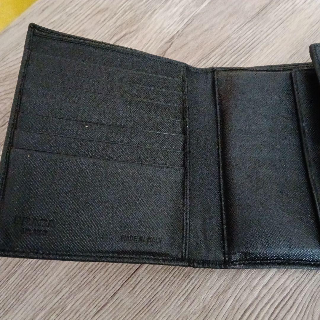 PRADA ブラック 三つ折り財布