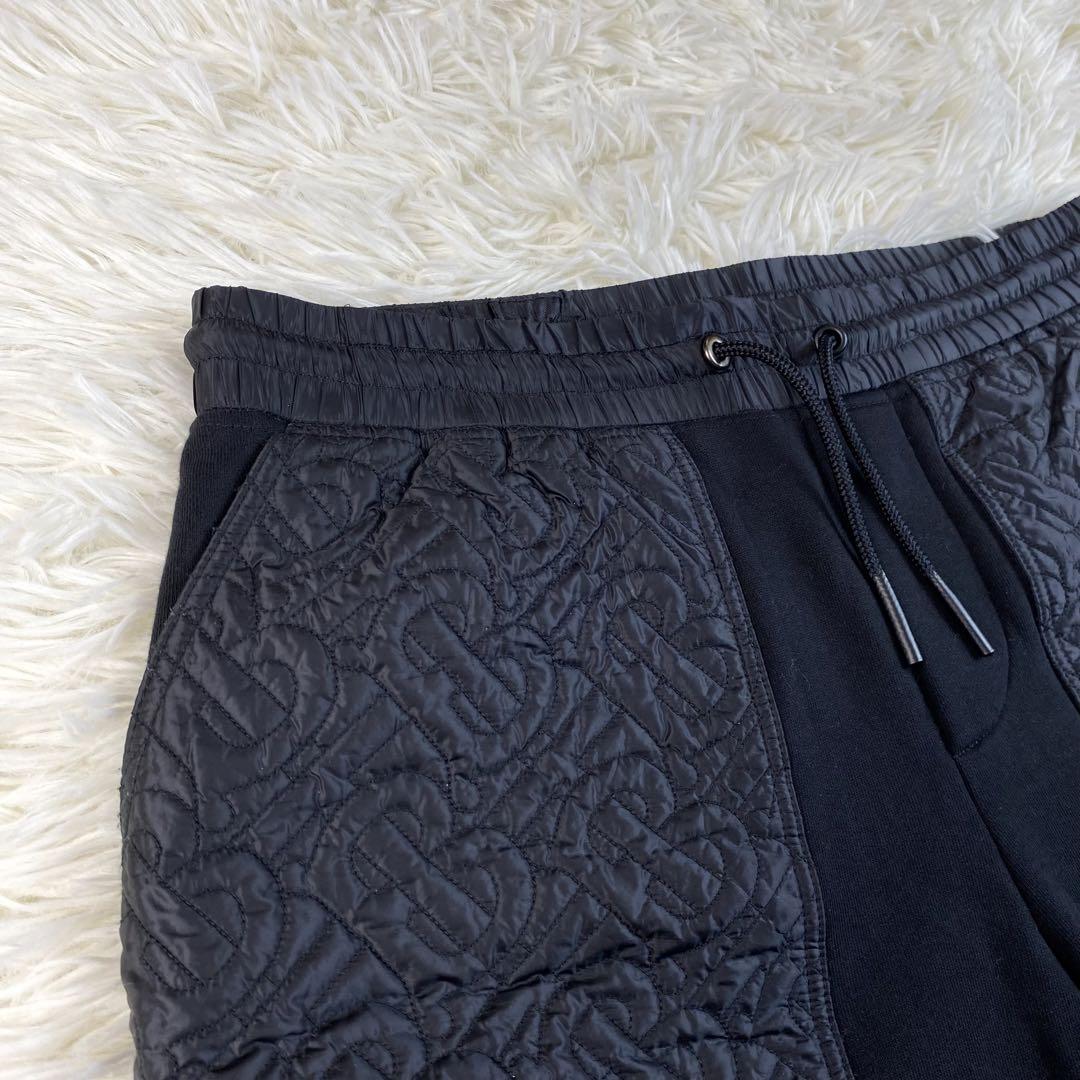 BURBERRY - 極美品☆国内正規品 バーバリーロンドンイングランド モノグラム コットン ハーフパンツ/ショートパンツ グリーン系 マルチ  レディース 40の通販 by 衣類＆ブランドリサイクル GREEN ラクマ店【土・日・祝日定休日】｜バーバリーならラクマ