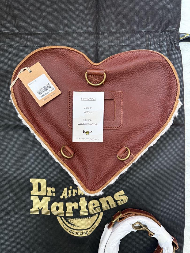新品未使用 Dr. Martens ハート型ショルダーバッグ リュック