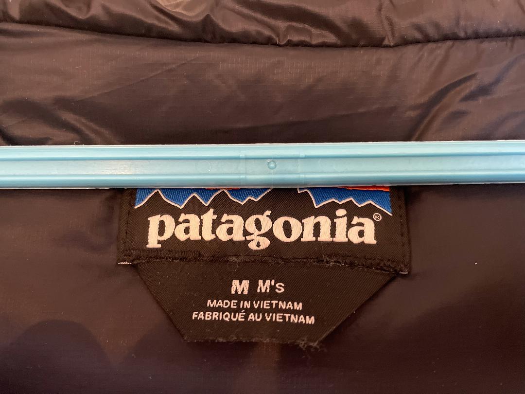 新品　パタゴニア メンズ・フィッツロイ・ダウン・フーディ　M