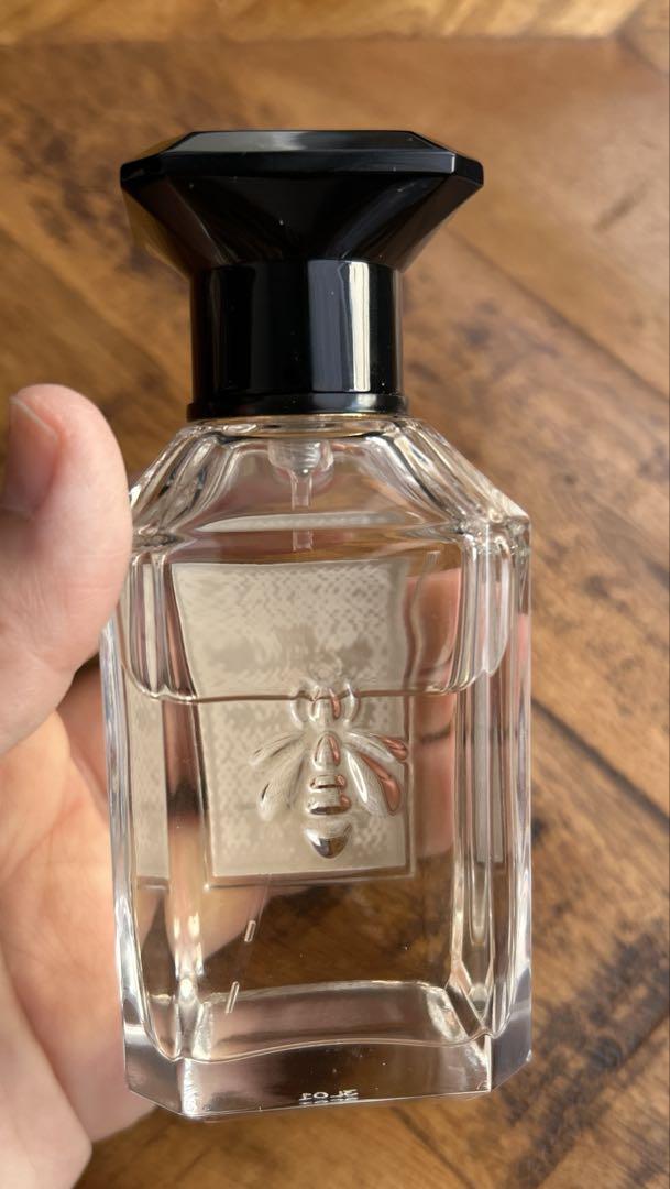 ス*ク様 GUERLAIN EAU DE CASHMERE