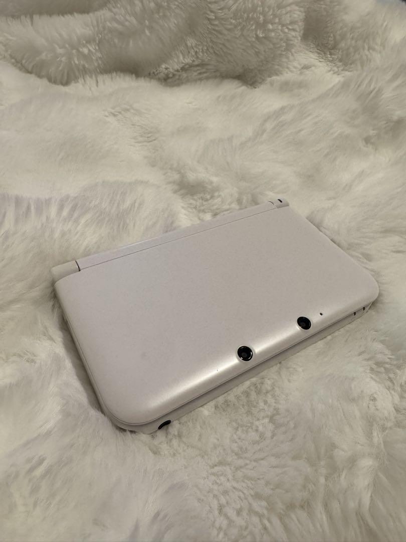 3DSLL本体・タッチペン