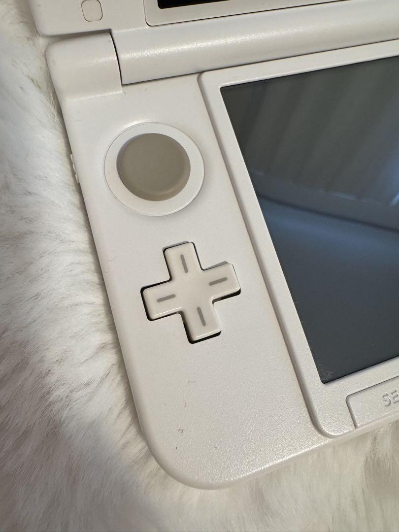 3DSLL本体・タッチペン