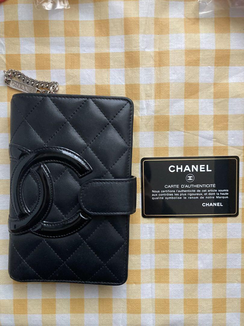 CHANEL 折り財布 マトラッセ ココマーク 黒・ピンク