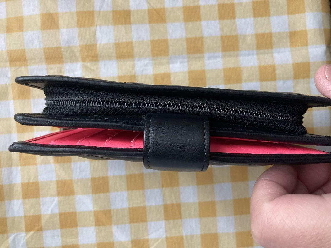 CHANEL 折り財布 マトラッセ ココマーク 黒・ピンク