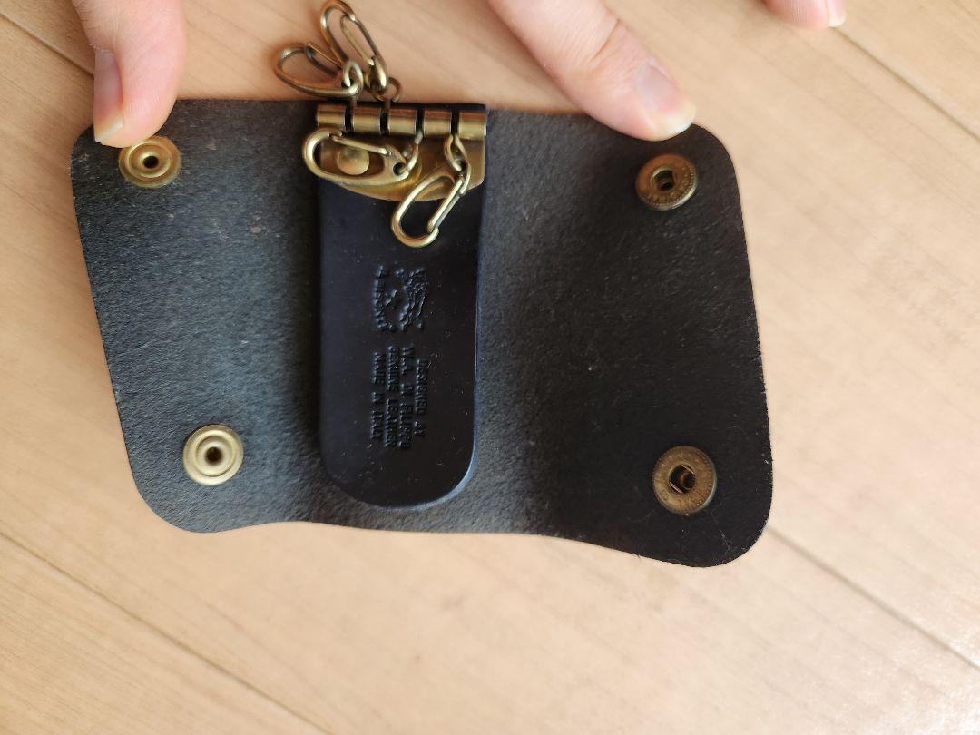 【美品】IL BISONTE 2つ折財布 キーケース