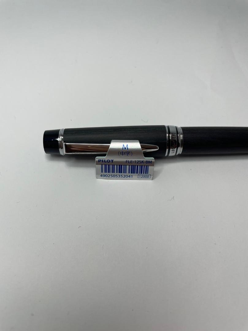 【美品】PILOT パイロット LEGNO 89s ブラック （黒）中字（M）