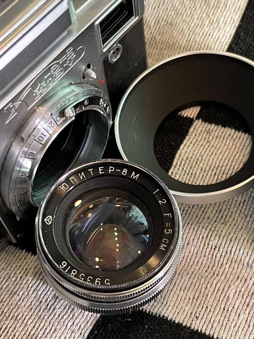 週末限定ンセール Kiev 4 フィルムカメラ ＋レンズ＋フード革ケースひ付き - メルカリ フィルムカメラ