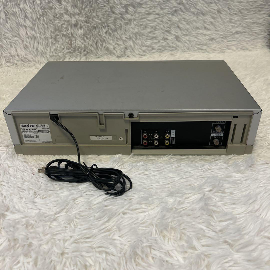VHS ビデオデッキ SANYO VZ-H24 三洋 2002年製