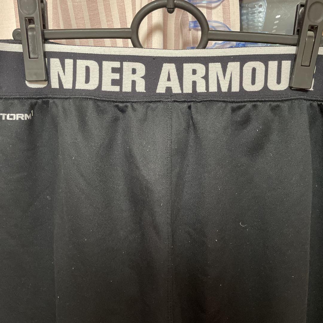 UNDER ARMOUR ブラック ジップアップ XL