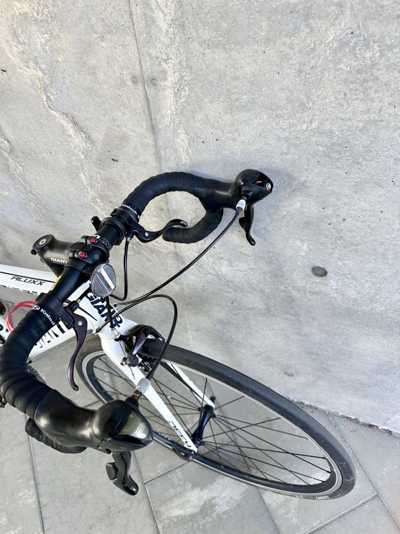 GIANT DEFY  ロードバイク