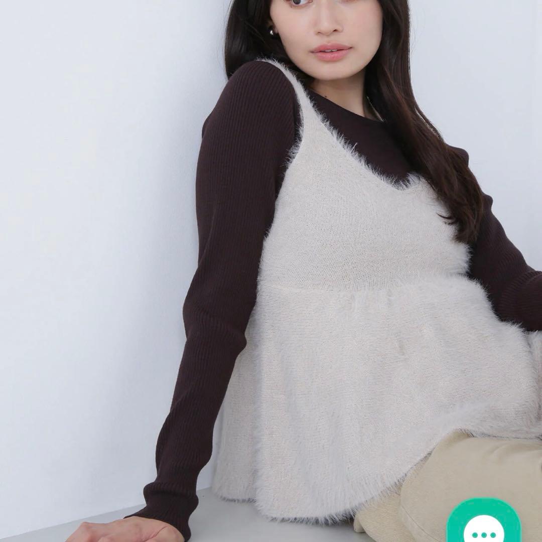 ナチュラルビューティーベーシック ♡ ヘアリーペプラムキャミセットニット ナチュラルビューティーベーシック ♡ ヘアリーペプラムキャミセットニット