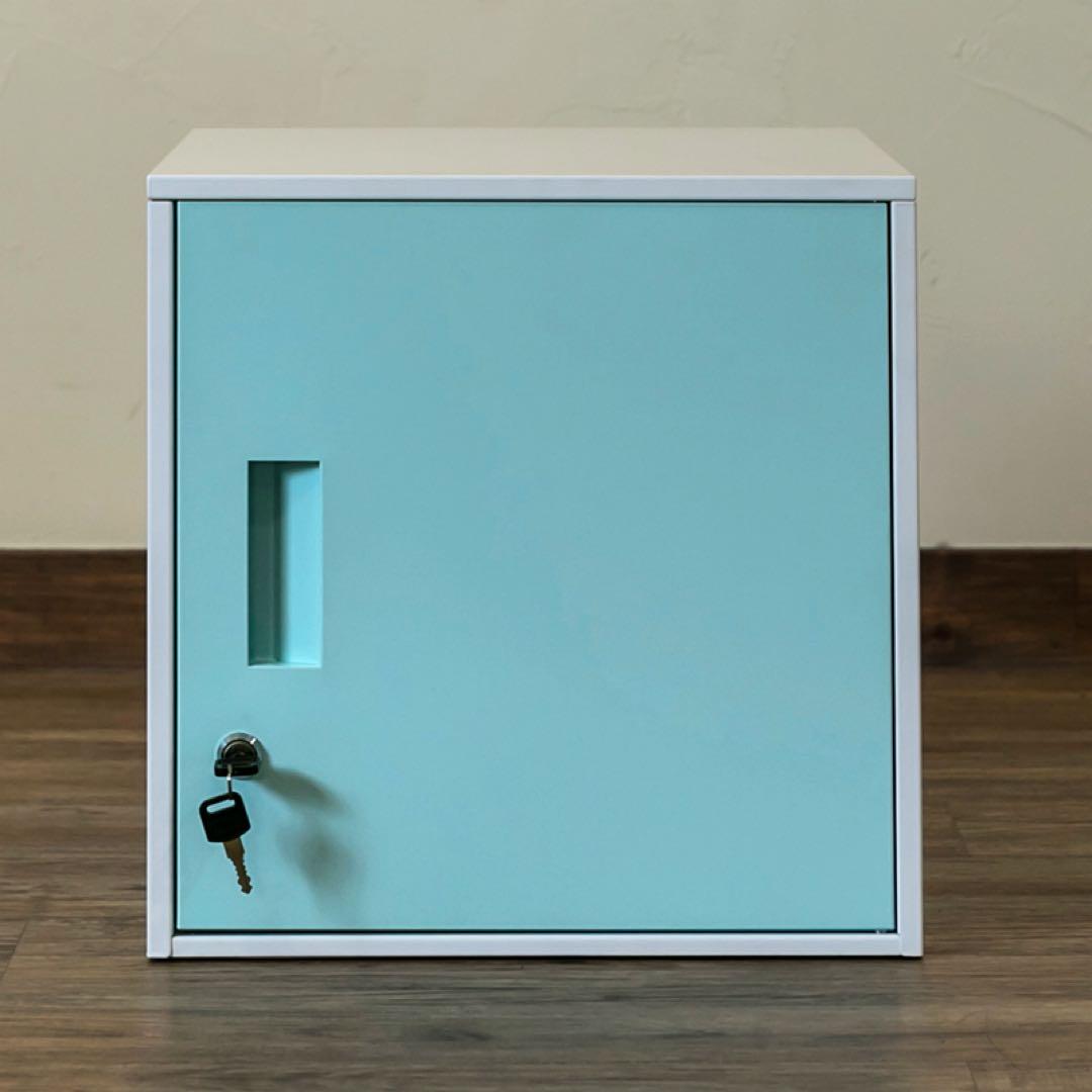 キューブBOX　鍵付きロッカー　ブルー