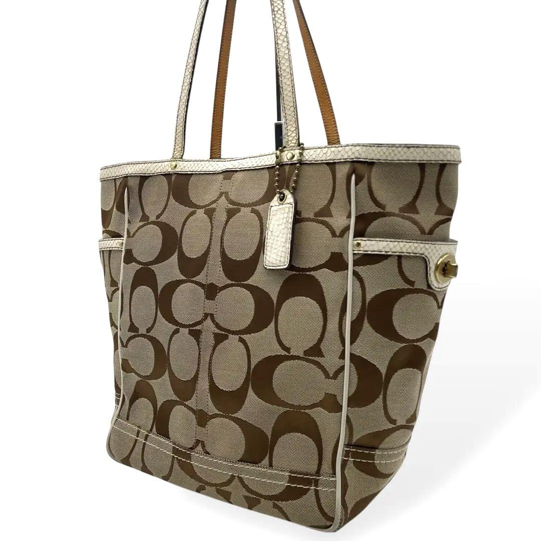 最新デザインの COACH シグネチャー ベージュ レザー キャンバス トートバッグ バッグ