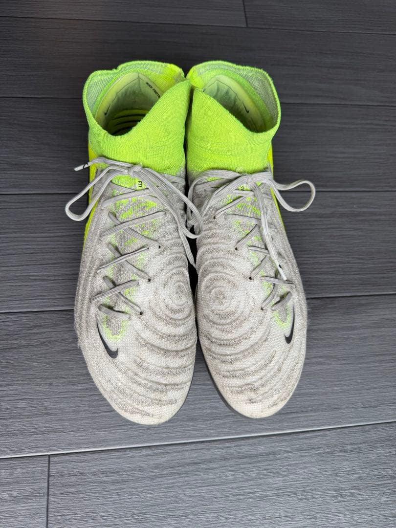 ナイキ ファントムルナ2 エリート