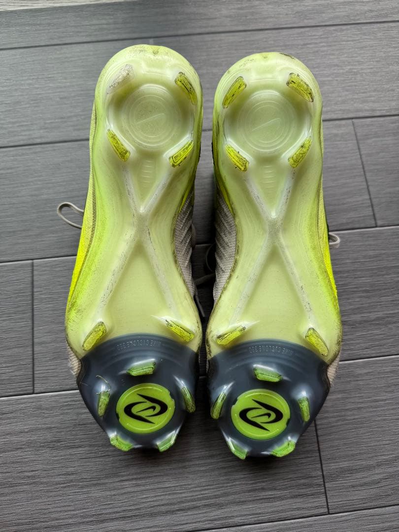 ナイキ ファントムルナ2 エリート