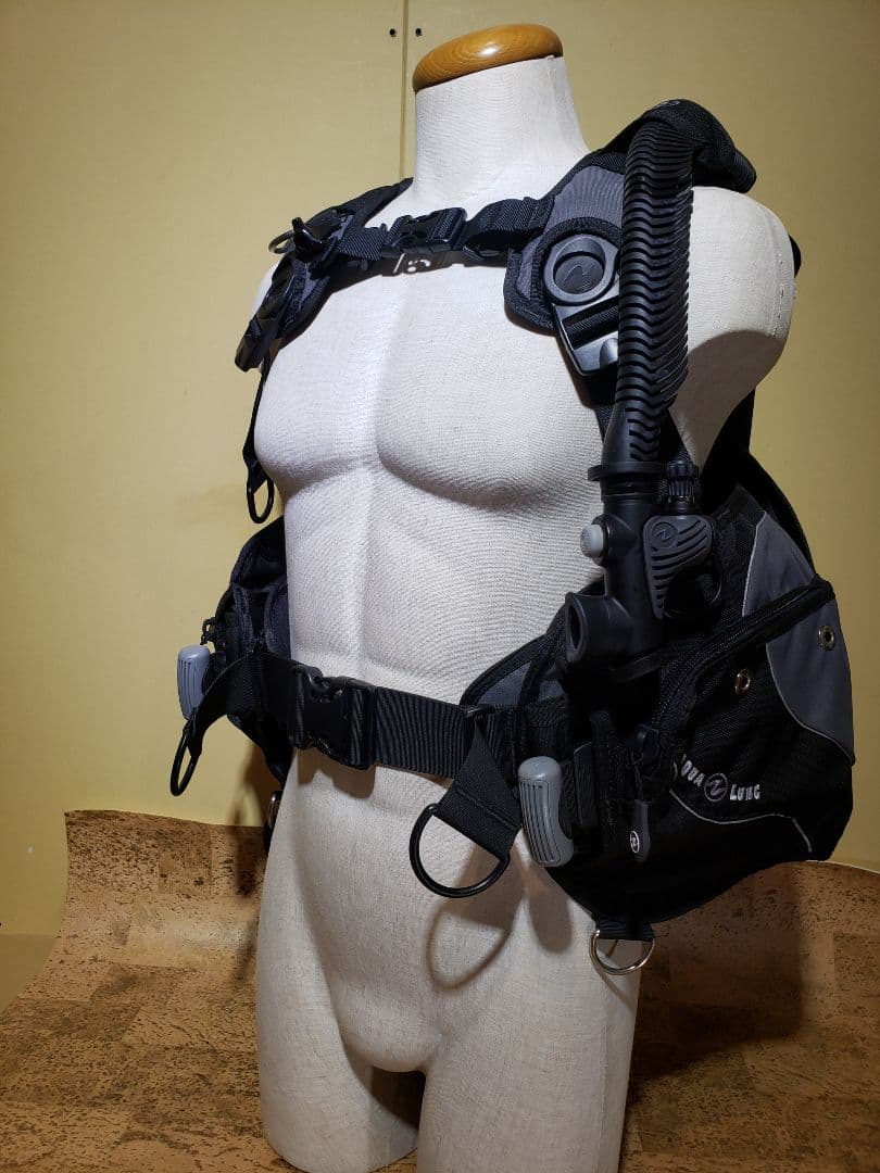 日本Sサイズ 女性用 極美 アクアラング ソール BCDジャケット