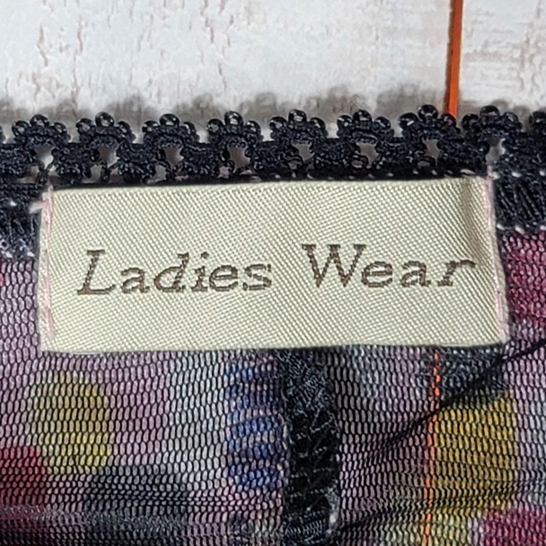 Wear F
