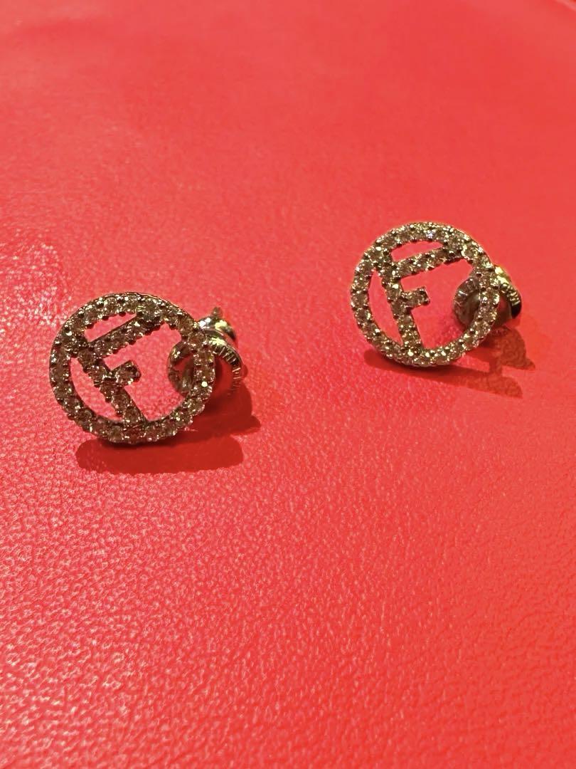 ☻$y様専用【最終価格】Fendi エフ イズ フェンディ ピアス ホワイト 画像6