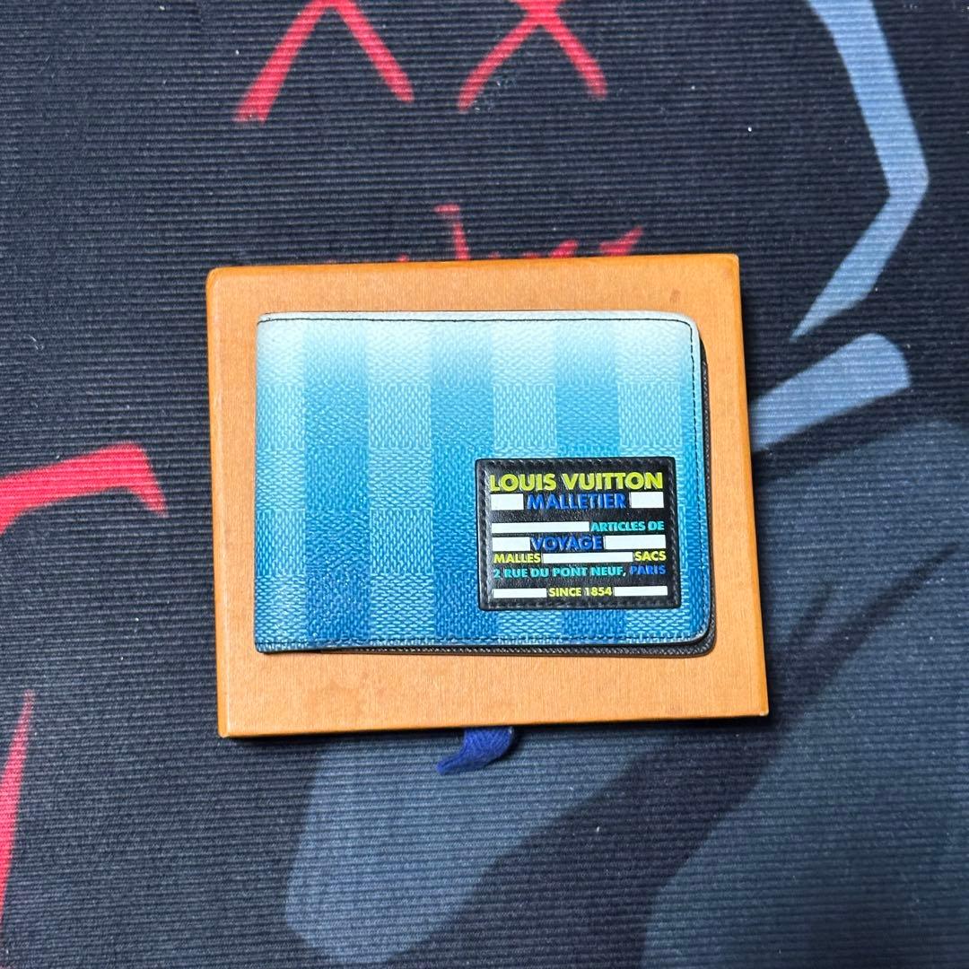 LOUIS VUITTON DAMIER M81319 Bif