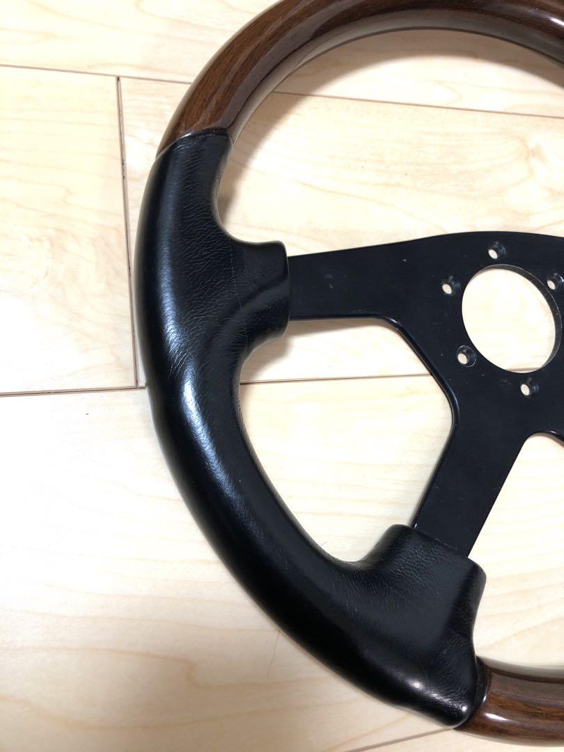 momo リーガル　36φ ウッドレザーステアリング　正規品