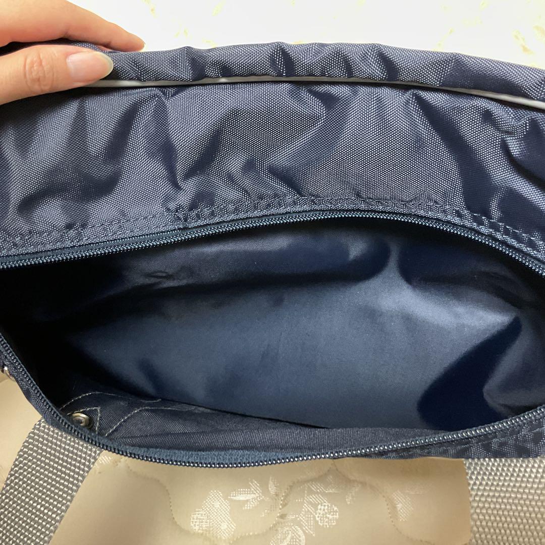 イーストボーイ　スクールバッグ　新品・未使用　ピンクロゴ