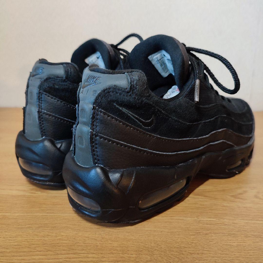 安い再入荷 美品 NIKE AIR MAX 95 ESSENTIAL ALL BLACK mZv25-m26046369790 限定SALE新作