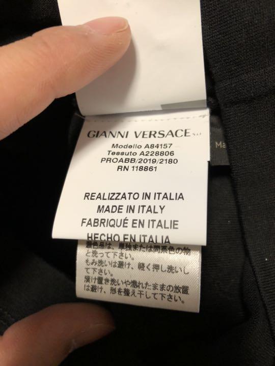 ないと VERSACE Tシャツ Oarf4-m26054762686 れがありま