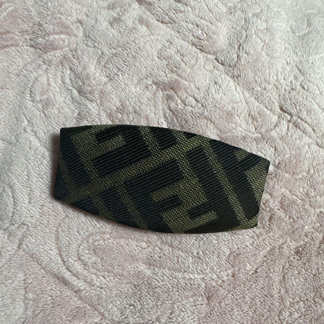 ▼FENDI ズッカ ロゴ バレッタ アクサセリー フェンディ