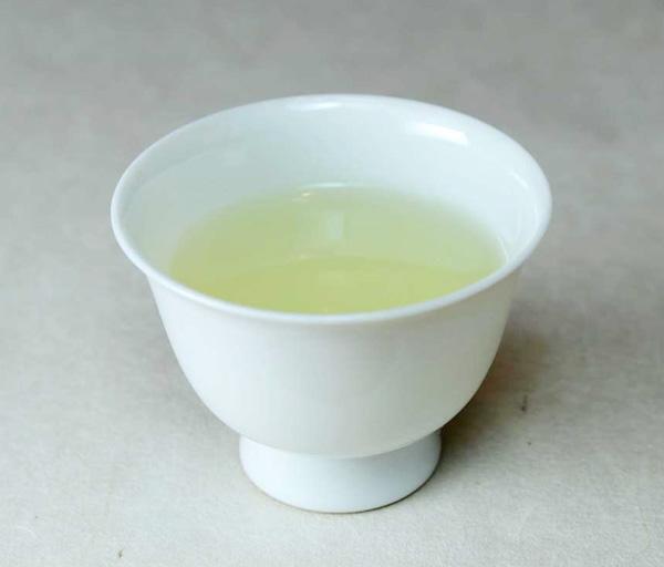 自然栽培 煎茶(30g)☆蒸し緑茶製法で揉み上げました☆無肥料・無